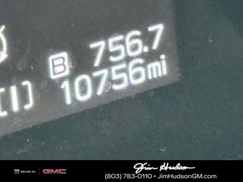 Used 2024 Subaru Crosstrek 2.0i Premium w/ Crosstrek Mirror Package image 3