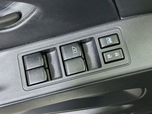 Used 2025 Nissan Frontier S image 20