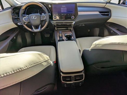 New 2026 Lexus RX 350 FWD image 13