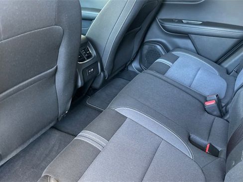 Used 2025 Chevrolet Blazer LT image 12