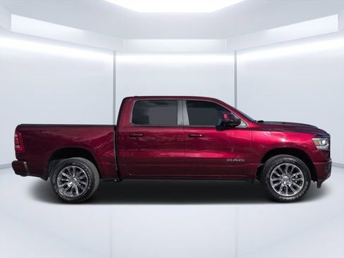 Used 2024 RAM 1500 Laramie AWD/4WD image 2