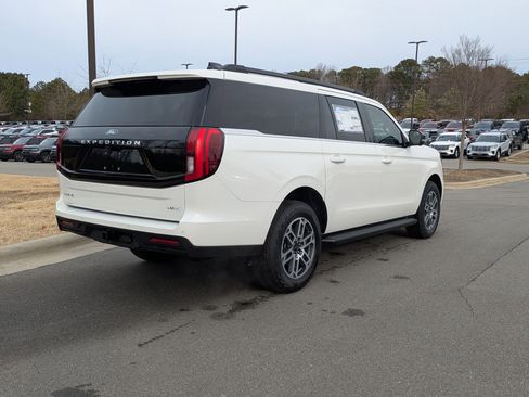 New 2026 Ford Expedition Max Active image 4