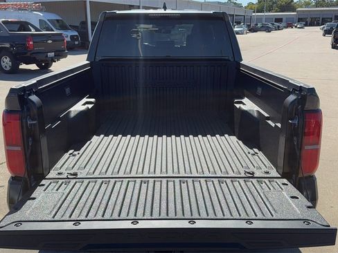 New 2025 Toyota Tacoma SR5 image 9