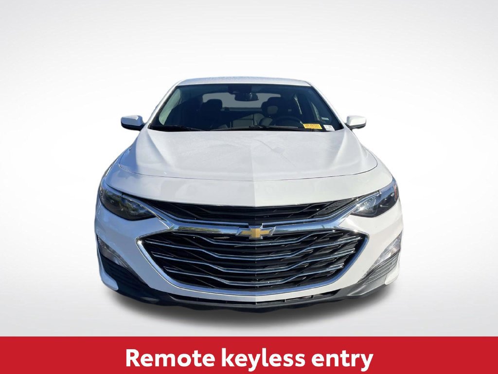 Used 2025 Chevrolet Malibu LT FWD image 11
