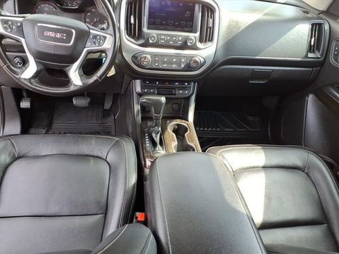 Used 2016 GMC Canyon SLT w/ Driver Alert Package image 10