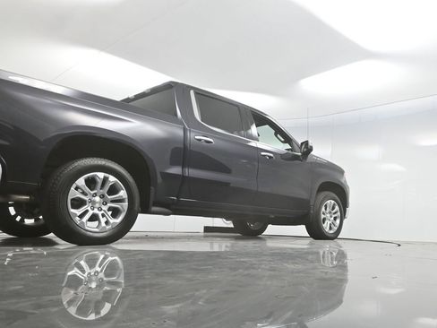 Used 2024 Chevrolet Silverado 1500 LTZ image 44