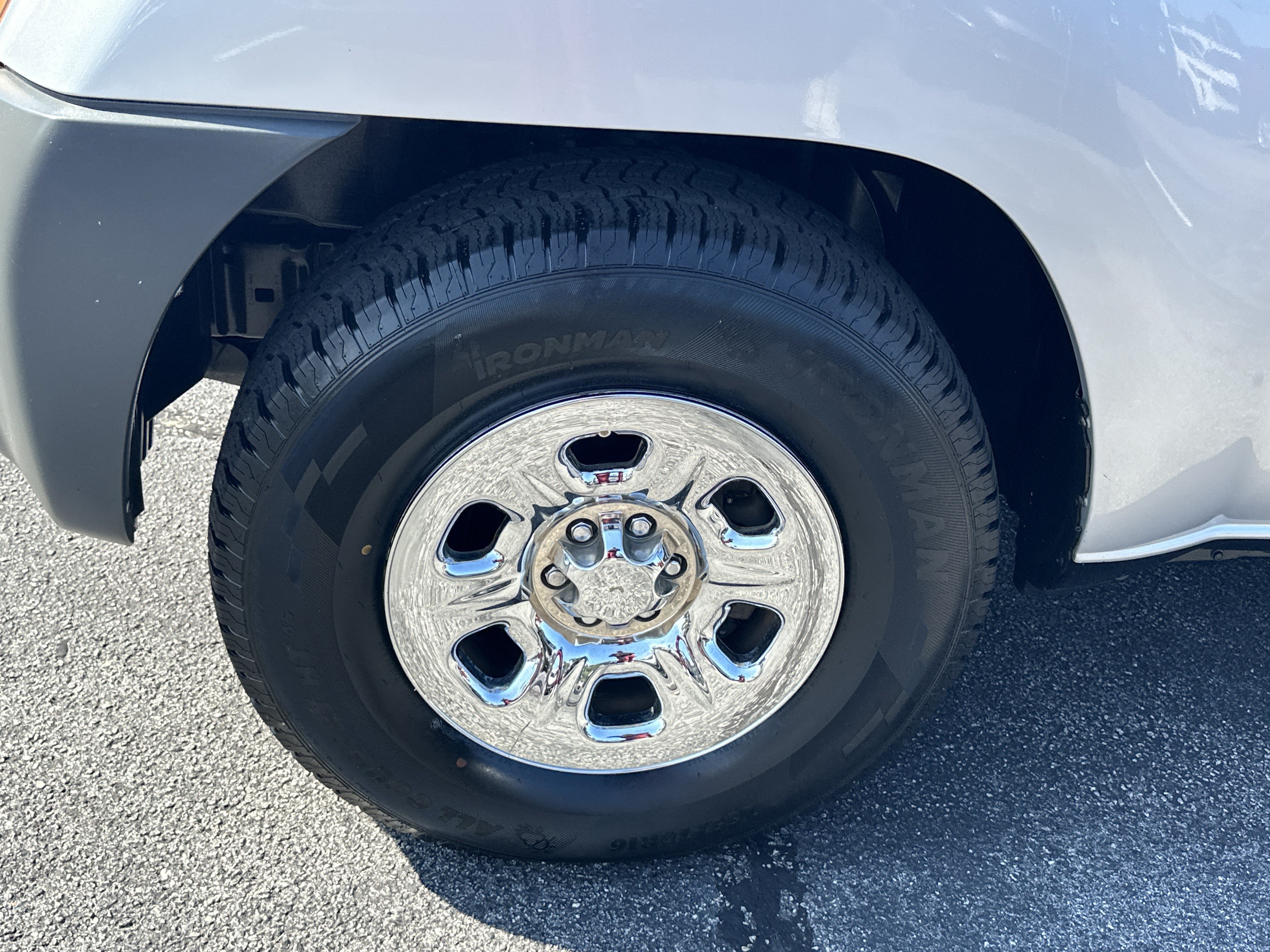 Used 2008 Nissan Xterra X RWD image 11