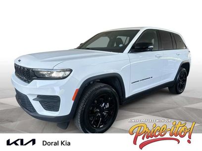 Used 2025 Jeep Grand Cherokee Altitude