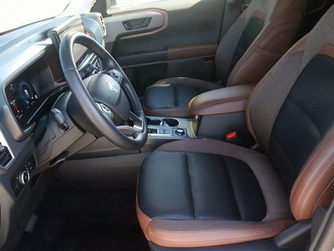 Used 2025 Ford Bronco Sport Outer Banks w/ Outer Banks Tech Package+ image 13