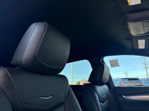 Certified 2023 Cadillac XT5 Luxury FWD image 18
