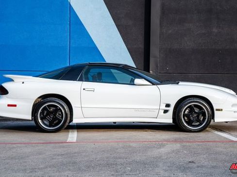 Used 2002 Pontiac Firebird Trans Am image 11