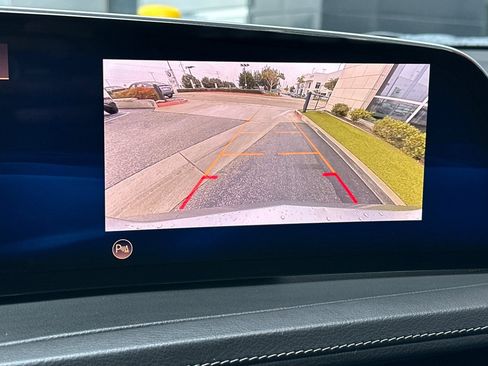 Used 2024 Cadillac XT4 Premium Luxury image 26