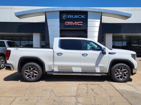 New 2026 GMC Sierra 1500 SLT w/ SLT Premium Plus Package AWD/4WD image 3