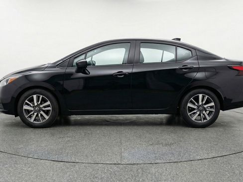 Used 2025 Nissan Versa SV image 5