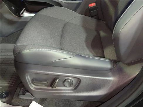 New 2026 Toyota C-HR AWD/4WD image 4
