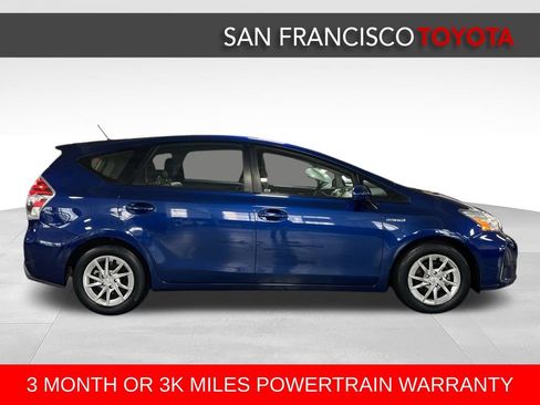 Used 2015 Toyota Prius V Four FWD image 6