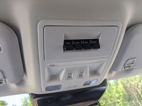 New 2025 Ford Bronco Sport Outer Banks w/ Sasquatch Outer Banks Package image 27