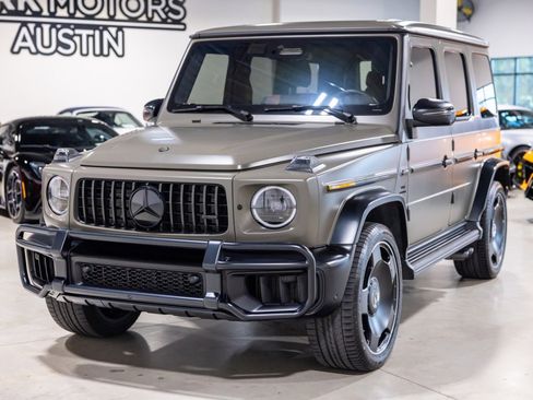 Used 2025 Mercedes-Benz G 63 AMG 4MATIC w/ Night Package Magno image 12