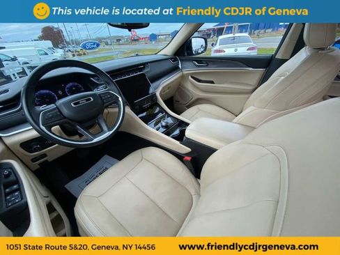 Used 2022 Jeep Grand Cherokee L Limited AWD/4WD image 14