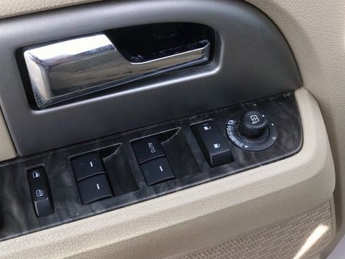 Used 2017 Ford Expedition EL Limited w/ Equipment Group 301A image 13