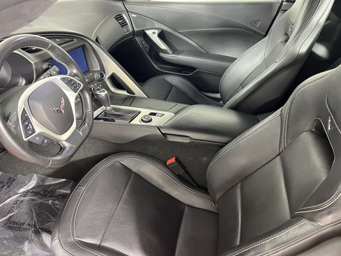 Used 2017 Chevrolet Corvette Stingray Convertible w/ 3LT Preferred Equipment Group RWD image 4