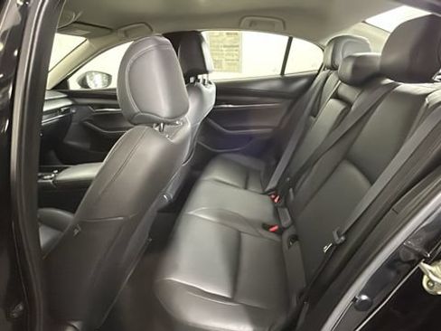 Used 2024 MAZDA MAZDA3 s FWD image 26