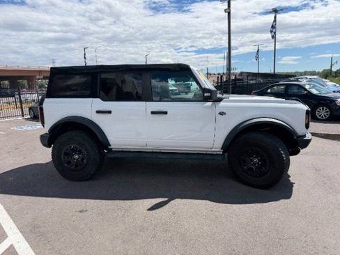 Used 2022 Ford Bronco Wildtrak AWD/4WD image 19