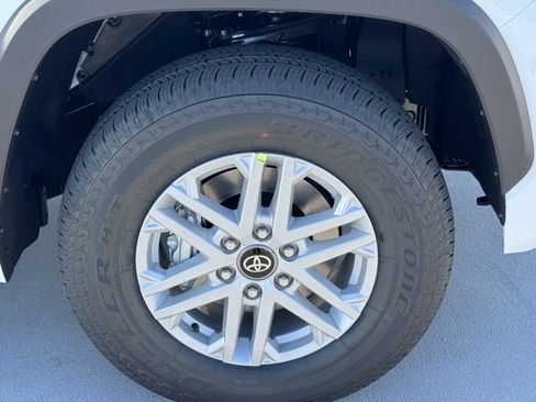 New 2026 Toyota Tundra SR5 image 15