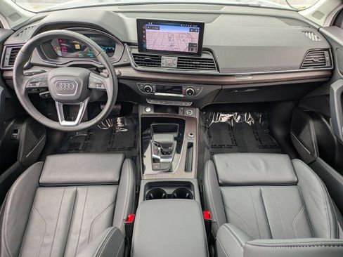 Used 2025 Audi Q5 2.0T Premium Plus w/ Premium Plus Package AWD/4WD image 7