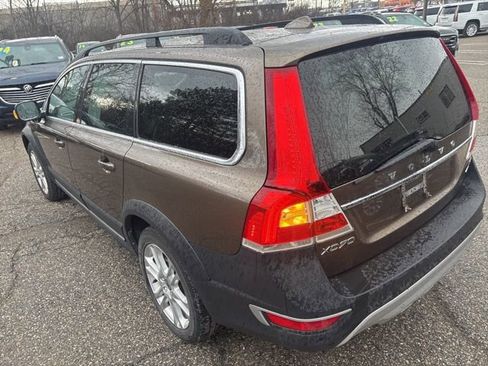 Used 2016 Volvo XC70 T5 Platinum image 21