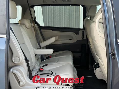 Used 2025 Honda Odyssey EX-L image 17