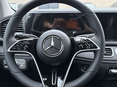 New 2026 Mercedes-Benz GLE 350 4MATIC image 13