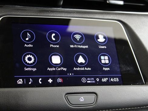 Certified 2022 Cadillac XT4 Luxury w/ Cold Weather Package image 14