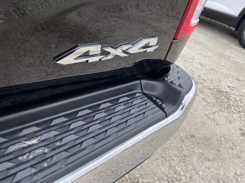 Used 2024 RAM 2500 Big Horn w/ Bed Utility Group image 13