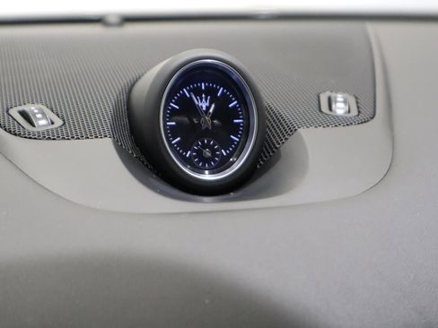 Used 2022 Maserati Levante GT image 43