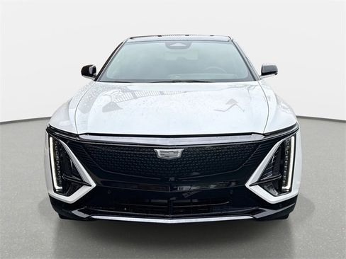 New 2025 Cadillac Lyriq Sport image 2