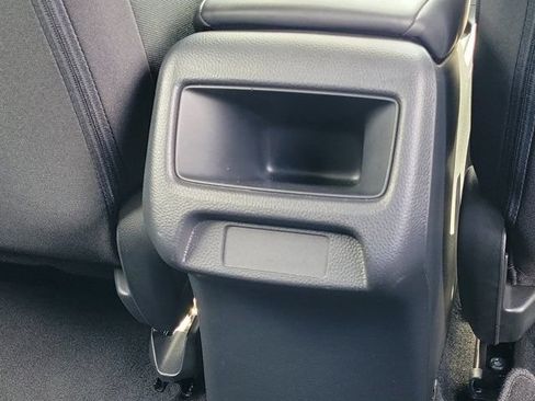Certified 2024 Honda HR-V LX image 6