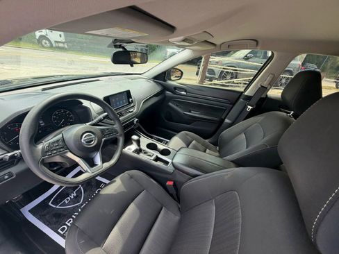 Used 2021 Nissan Altima 2.5 S w/ Driver Assist Package FWD image 9