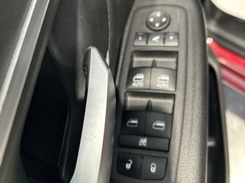 Used 2023 RAM 1500 Big Horn AWD/4WD image 8