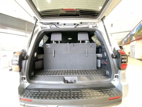 New 2026 Toyota 4Runner SR5 image 26