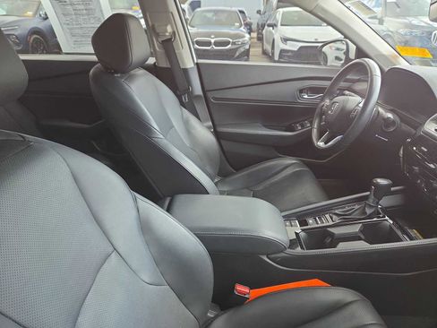 Used 2023 Honda Accord Touring image 11