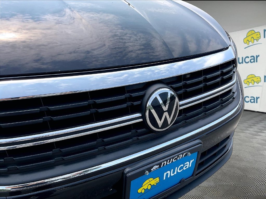 Used 2024 Volkswagen Jetta SE FWD image 27