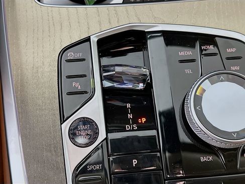 New 2026 BMW X7 xDrive40i w/ Executive Package image 22