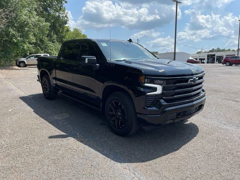 Used 2026 Chevrolet Silverado 1500 High Country w/ Midnight Edition AWD/4WD image 9