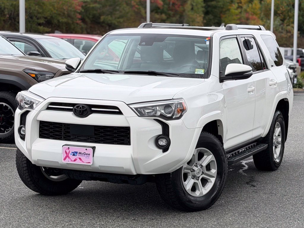 Used 2024 Toyota 4Runner SR5 Premium w/ Moonroof Package AWD/4WD image 1