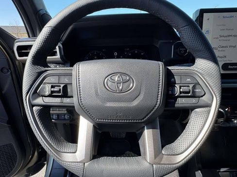 Used 2025 Toyota Tacoma Limited image 18