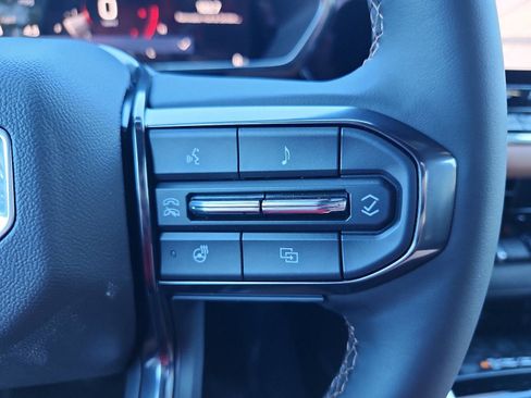 New 2026 GMC Canyon AT4 w/ Technology Plus Package image 18