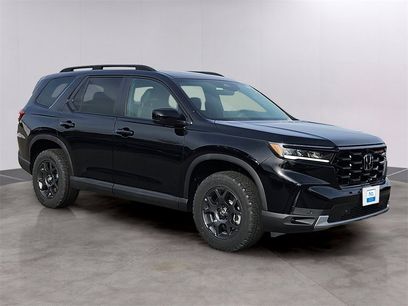 New 2025 Honda Pilot TrailSport