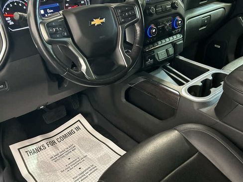 Used 2021 Chevrolet Silverado 1500 LTZ AWD/4WD image 10