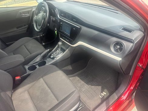Used 2017 Toyota Corolla iM FWD image 23
